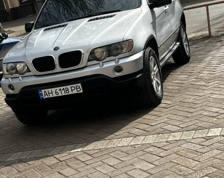 Сірий БМВ Х5, об'ємом двигуна 2.93 л та пробігом 333 тис. км за 10000 $, фото 2 на Automoto.ua