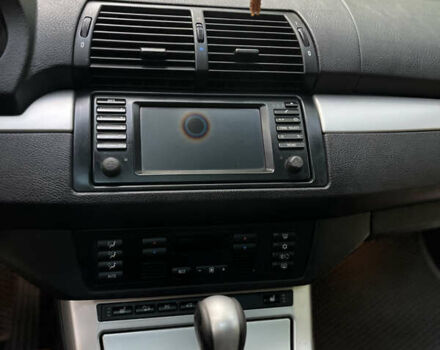 Серый БМВ Х5, объемом двигателя 2.93 л и пробегом 300 тыс. км за 9300 $, фото 12 на Automoto.ua