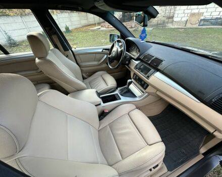 Серый БМВ Х5, объемом двигателя 3 л и пробегом 380 тыс. км за 5900 $, фото 12 на Automoto.ua