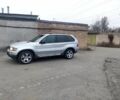 Серый БМВ Х5, объемом двигателя 3 л и пробегом 400 тыс. км за 4200 $, фото 1 на Automoto.ua