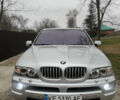 Сірий БМВ Х5, об'ємом двигуна 3 л та пробігом 315 тис. км за 7999 $, фото 1 на Automoto.ua