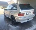 Серый БМВ Х5, объемом двигателя 3 л и пробегом 320 тыс. км за 4500 $, фото 2 на Automoto.ua
