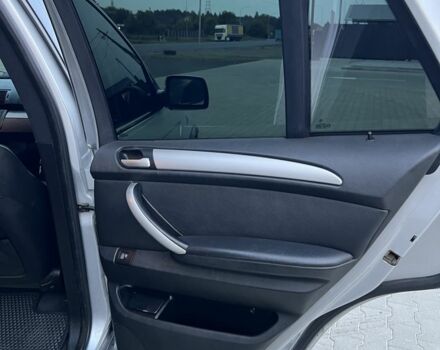 Серый БМВ Х5, объемом двигателя 3 л и пробегом 400 тыс. км за 10999 $, фото 11 на Automoto.ua