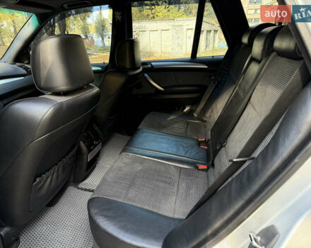 Сірий БМВ Х5, об'ємом двигуна 4.62 л та пробігом 248 тис. км за 11000 $, фото 8 на Automoto.ua