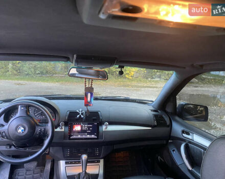 Серый БМВ Х5, объемом двигателя 2.98 л и пробегом 300 тыс. км за 8800 $, фото 12 на Automoto.ua