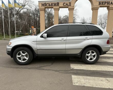 Серый БМВ Х5, объемом двигателя 2.9 л и пробегом 500 тыс. км за 7400 $, фото 6 на Automoto.ua