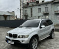 Серый БМВ Х5, объемом двигателя 3 л и пробегом 500 тыс. км за 9200 $, фото 1 на Automoto.ua