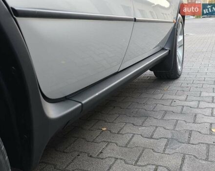 Серый БМВ Х5, объемом двигателя 3 л и пробегом 295 тыс. км за 7999 $, фото 43 на Automoto.ua