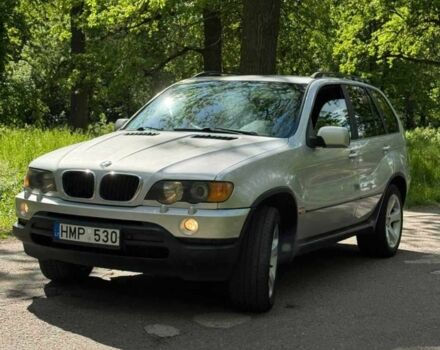 Серый БМВ Х5, объемом двигателя 3 л и пробегом 350 тыс. км за 4500 $, фото 3 на Automoto.ua