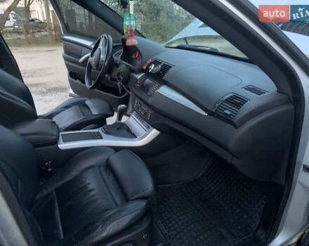 Сірий БМВ Х5, об'ємом двигуна 2.99 л та пробігом 487 тис. км за 9500 $, фото 2 на Automoto.ua
