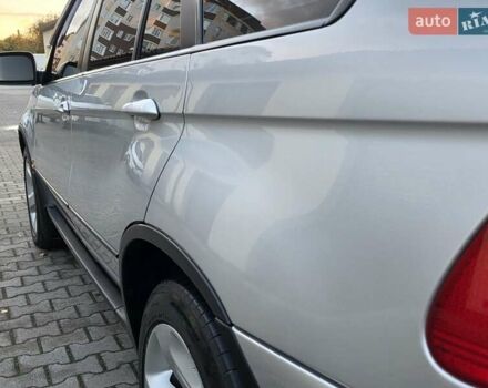 Серый БМВ Х5, объемом двигателя 3 л и пробегом 295 тыс. км за 7999 $, фото 31 на Automoto.ua