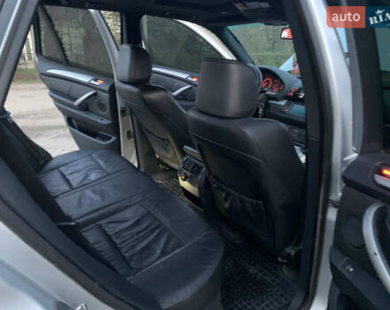 Сірий БМВ Х5, об'ємом двигуна 2.99 л та пробігом 487 тис. км за 9500 $, фото 3 на Automoto.ua