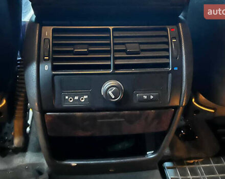 Серый БМВ Х5, объемом двигателя 4.4 л и пробегом 250 тыс. км за 10300 $, фото 12 на Automoto.ua