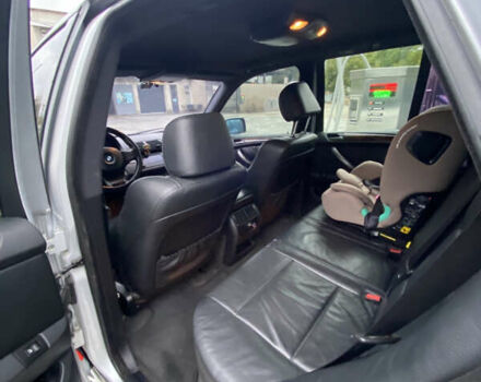 Серый БМВ Х5, объемом двигателя 2.99 л и пробегом 440 тыс. км за 9800 $, фото 22 на Automoto.ua