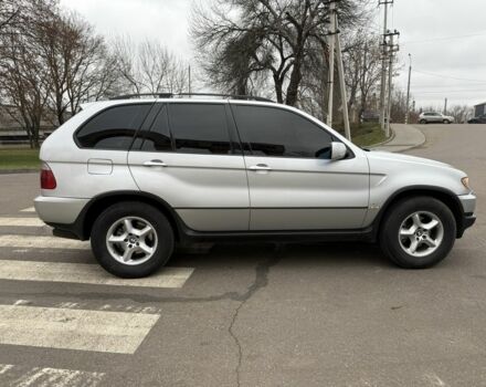 Серый БМВ Х5, объемом двигателя 2.9 л и пробегом 500 тыс. км за 7400 $, фото 7 на Automoto.ua