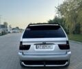 Серый БМВ Х5, объемом двигателя 3 л и пробегом 300 тыс. км за 10999 $, фото 4 на Automoto.ua