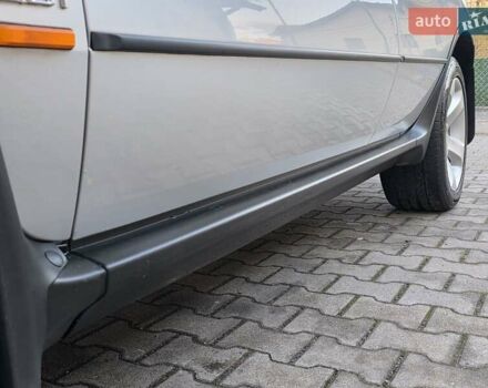 Серый БМВ Х5, объемом двигателя 3 л и пробегом 295 тыс. км за 7999 $, фото 30 на Automoto.ua