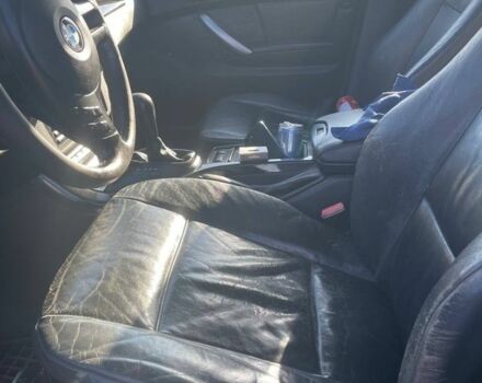 Серый БМВ Х5, объемом двигателя 3 л и пробегом 320 тыс. км за 4650 $, фото 9 на Automoto.ua