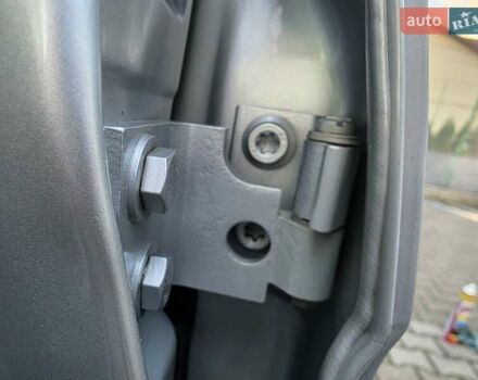 Серый БМВ Х5, объемом двигателя 3 л и пробегом 295 тыс. км за 7999 $, фото 59 на Automoto.ua