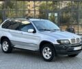 Серый БМВ Х5, объемом двигателя 3 л и пробегом 390 тыс. км за 4099 $, фото 1 на Automoto.ua