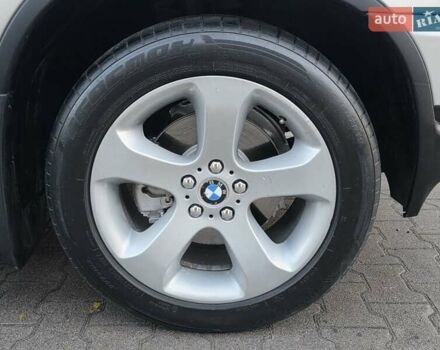 Серый БМВ Х5, объемом двигателя 3 л и пробегом 295 тыс. км за 7999 $, фото 54 на Automoto.ua
