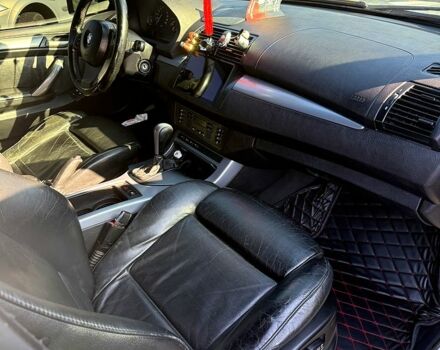 Серый БМВ Х5, объемом двигателя 3 л и пробегом 200 тыс. км за 8000 $, фото 6 на Automoto.ua