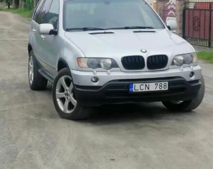 Серый БМВ Х5, объемом двигателя 3 л и пробегом 400 тыс. км за 4700 $, фото 3 на Automoto.ua