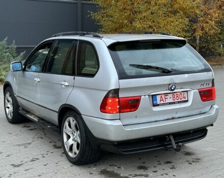 Серый БМВ Х5, объемом двигателя 3 л и пробегом 300 тыс. км за 3450 $, фото 2 на Automoto.ua