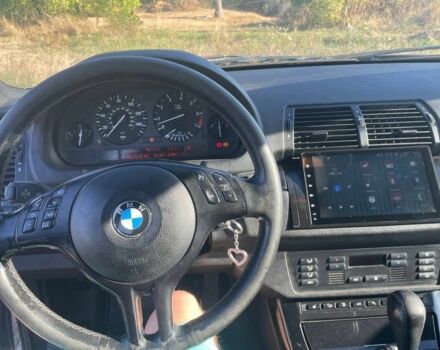 Серый БМВ Х5, объемом двигателя 3 л и пробегом 320 тыс. км за 4650 $, фото 10 на Automoto.ua