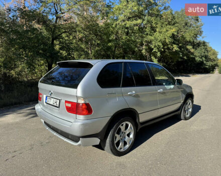 Сірий БМВ Х5, об'ємом двигуна 3 л та пробігом 320 тис. км за 6300 $, фото 4 на Automoto.ua