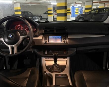 Серый БМВ Х5, объемом двигателя 3 л и пробегом 258 тыс. км за 5950 $, фото 6 на Automoto.ua