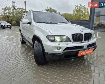 Сірий БМВ Х5, об'ємом двигуна 2.99 л та пробігом 395 тис. км за 11500 $, фото 9 на Automoto.ua