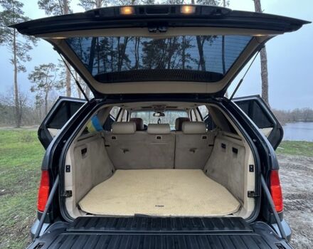 Серый БМВ Х5, объемом двигателя 3 л и пробегом 270 тыс. км за 7300 $, фото 11 на Automoto.ua