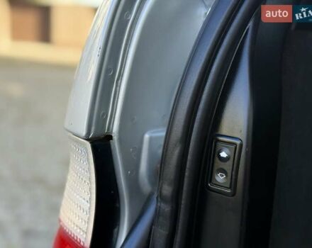 Серый БМВ Х5, объемом двигателя 4.6 л и пробегом 240 тыс. км за 6700 $, фото 57 на Automoto.ua