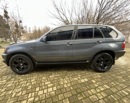 Серый БМВ Х5, объемом двигателя 3 л и пробегом 200 тыс. км за 3400 $, фото 6 на Automoto.ua