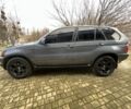 Серый БМВ Х5, объемом двигателя 3 л и пробегом 200 тыс. км за 3400 $, фото 6 на Automoto.ua