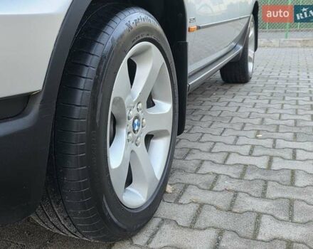 Серый БМВ Х5, объемом двигателя 3 л и пробегом 295 тыс. км за 7999 $, фото 29 на Automoto.ua