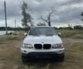 Серый БМВ Х5, объемом двигателя 3 л и пробегом 340 тыс. км за 5200 $, фото 1 на Automoto.ua