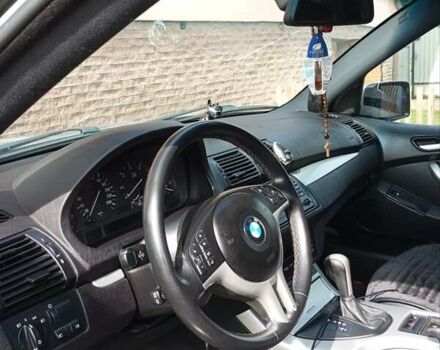 Серый БМВ Х5, объемом двигателя 2.93 л и пробегом 452 тыс. км за 9100 $, фото 9 на Automoto.ua