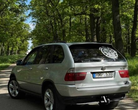 Серый БМВ Х5, объемом двигателя 3 л и пробегом 350 тыс. км за 4500 $, фото 1 на Automoto.ua