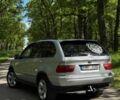 Серый БМВ Х5, объемом двигателя 3 л и пробегом 350 тыс. км за 4500 $, фото 1 на Automoto.ua