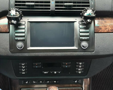 Серый БМВ Х5, объемом двигателя 2.93 л и пробегом 280 тыс. км за 10500 $, фото 17 на Automoto.ua