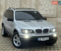 Серый БМВ Х5, объемом двигателя 3 л и пробегом 440 тыс. км за 8950 $, фото 1 на Automoto.ua
