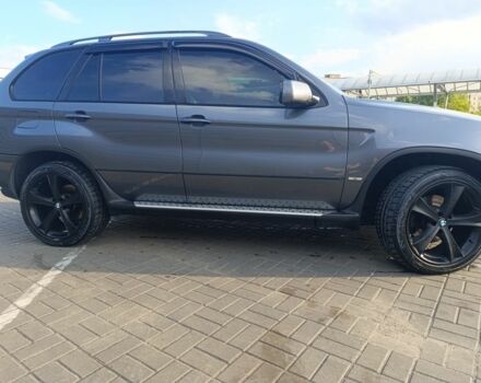 Серый БМВ Х5, объемом двигателя 2.9 л и пробегом 450 тыс. км за 11200 $, фото 14 на Automoto.ua