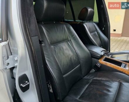 Серый БМВ Х5, объемом двигателя 3 л и пробегом 295 тыс. км за 7999 $, фото 85 на Automoto.ua