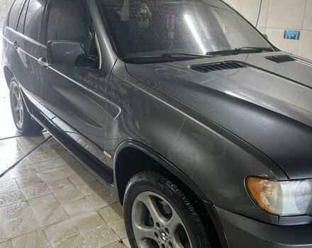 Серый БМВ Х5, объемом двигателя 3 л и пробегом 270 тыс. км за 10500 $, фото 1 на Automoto.ua