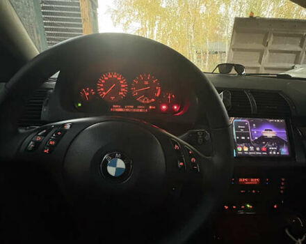 Серый БМВ Х5, объемом двигателя 3 л и пробегом 310 тыс. км за 8500 $, фото 16 на Automoto.ua