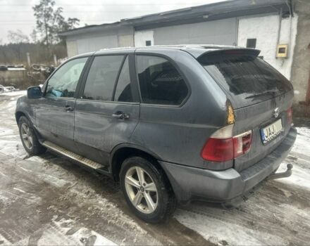 Серый БМВ Х5, объемом двигателя 3 л и пробегом 380 тыс. км за 3400 $, фото 2 на Automoto.ua