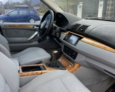 Серый БМВ Х5, объемом двигателя 3 л и пробегом 287 тыс. км за 4100 $, фото 13 на Automoto.ua