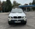 Серый БМВ Х5, объемом двигателя 2.99 л и пробегом 447 тыс. км за 9300 $, фото 1 на Automoto.ua